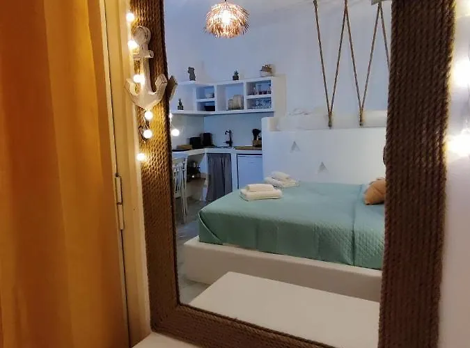 Litus Syros * Mégas Yialós-Nítes