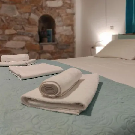Litus Syros Mégas Yialós-Nítes