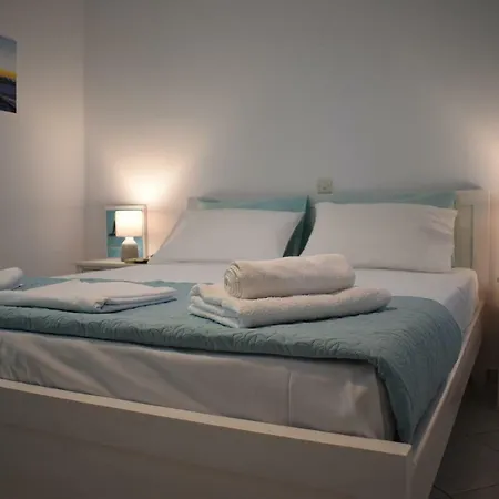 Litus Syros Megas Gialos - Nites