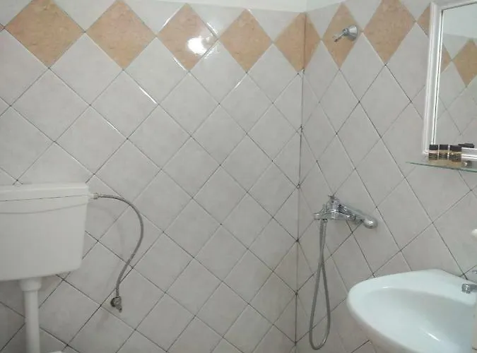 Litus Syros * Mégas Yialós-Nítes